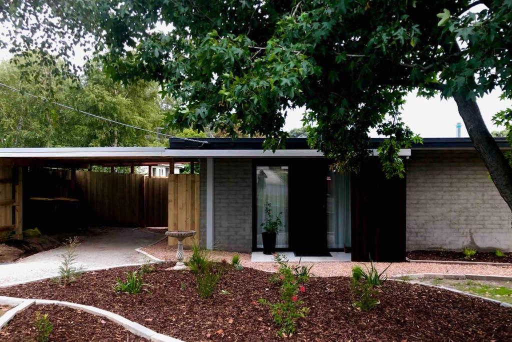 The Snug Premium 1Br Self Contained Apartment Free Netflix Korumburra Buitenkant foto